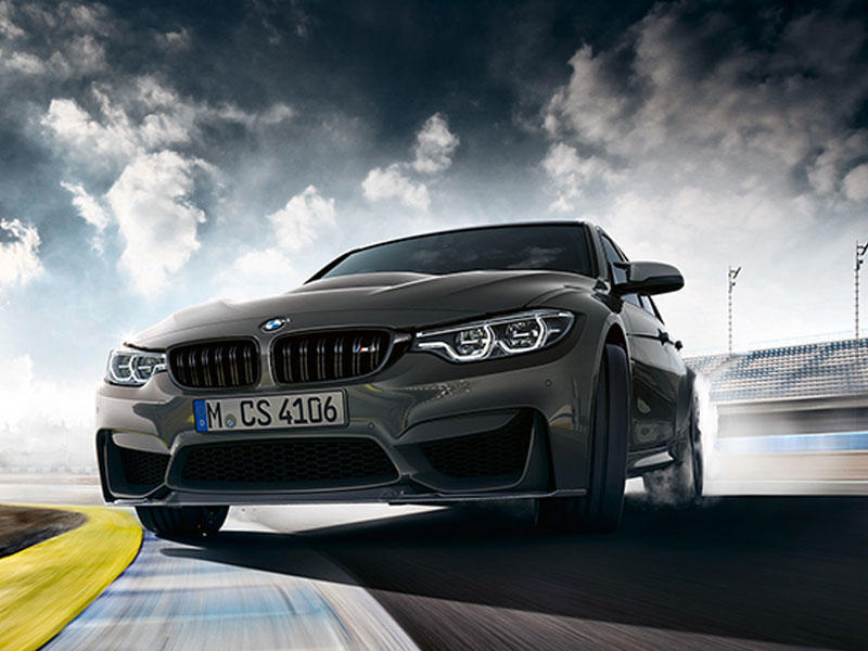 BMW 460-güclü M3 təqdim edib