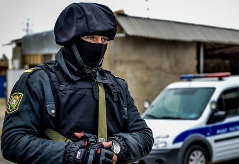 В Баку обезврежен преступник, оказавший вооруженное сопротивление полиции