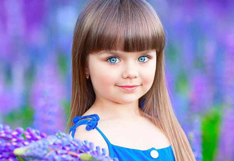 6-летнюю россиянку признали "самой красивой девочкой в мире"