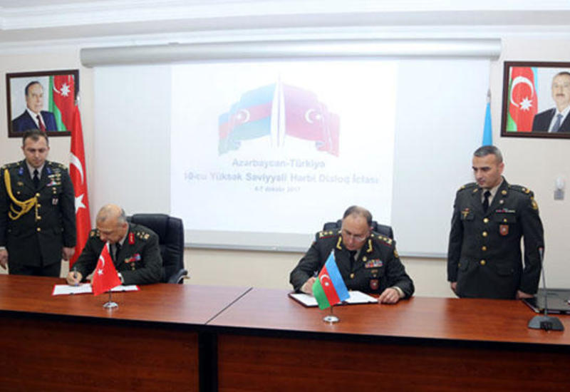 Минобороны Азербайджана и Генштаб Турции подписали протокол