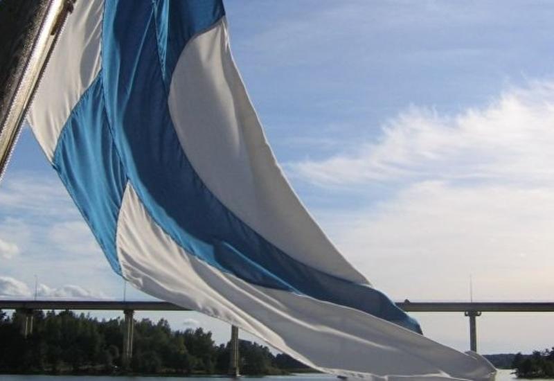 Финляндии подарят гигантский национальный флаг