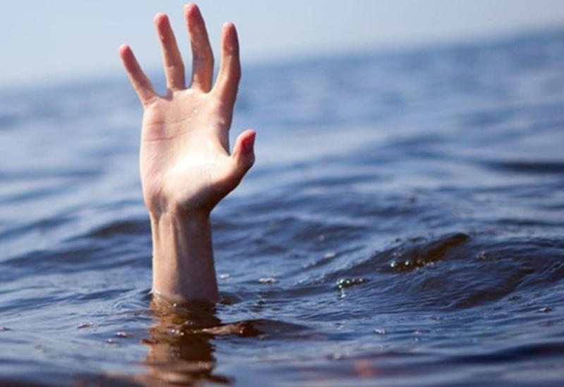 В Баку в море утонул студент
