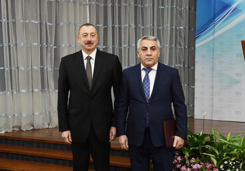 Президент Ильхам Алиев и его супруга Мехрибан Алиева приняли участие в церемонии в НОК, посвященной спортивным итогам 2017 года