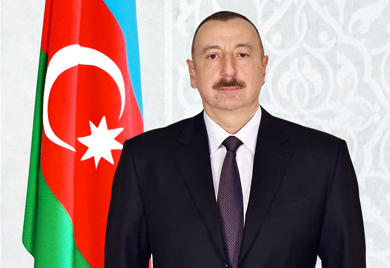 Президент Ильхам Алиев наградил Теймура Буньядова орденом "Шараф"