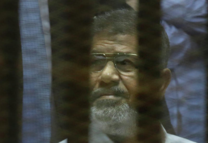 Экс-президент Египта приговорен к трем годам тюрьмы