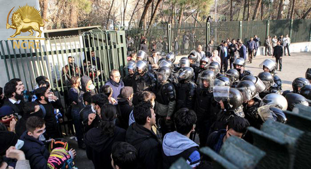 Массовые беспорядки в Иране, задержаны 150 человек