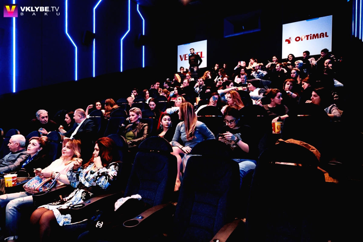 В CinemaPlus за три дня до мировой премьеры прошел показ комедийного боевика "Всё только начинается"