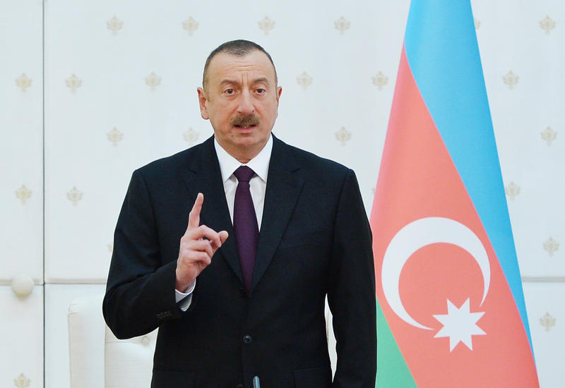 Президент Ильхам Алиев: В 2017 году Азербайджан стремительно и успешно развивался