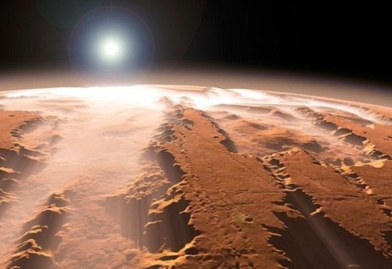 На Марсе найдены открытые залежи льда