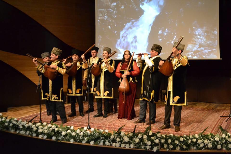 Центр мугама представил масштабный проект “Aşıq musiqisi axşamları”