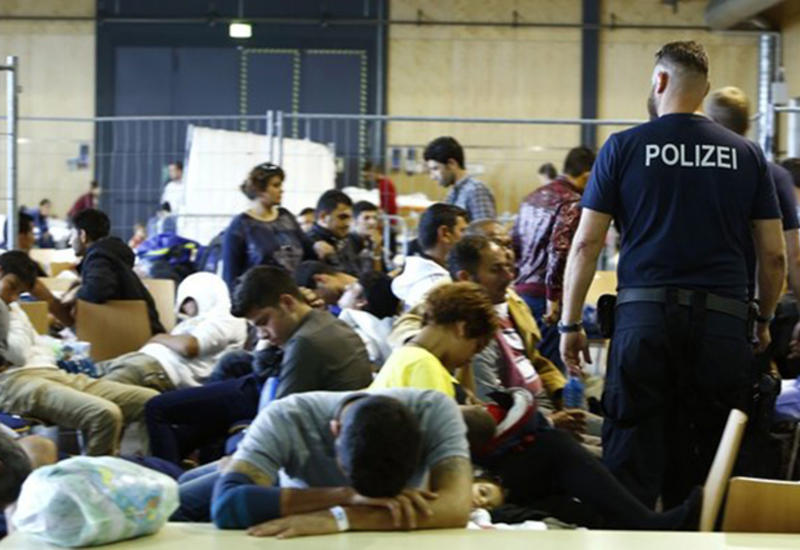 Власти Сербии помешали 22 тысячам нелегальных мигрантов перейти границу