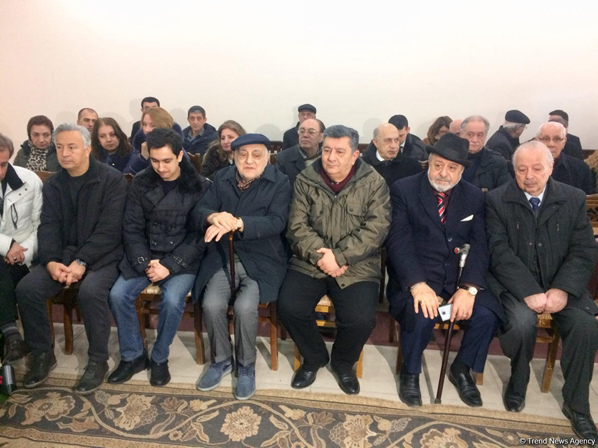 В Баку проходит церемония прощания с выдающимся пианистом Чингизом Садыховым