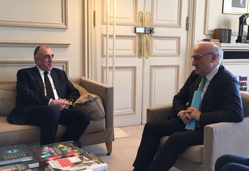 Эльмар Мамедъяров на переговорах с советником президента Франции