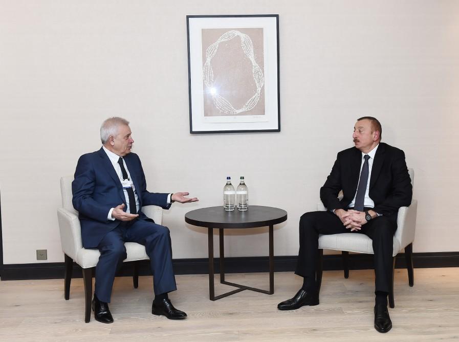 Президент Ильхам Алиев встретился в Давосе с главой "ЛУКОЙЛ" и вице-президентом "Chevron"