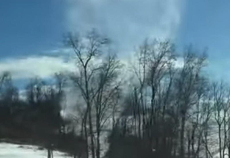 Изумленным очевидцам посчастливилось снять на видео "снежного дьявола"