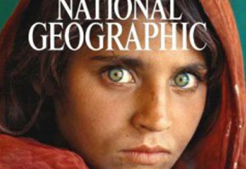 National Geographic показал все обложки журнала за 130 лет в одном видео