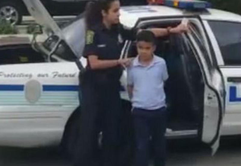 Полиция арестовала 7-летнего ребенка из-за плохого поведения в школе