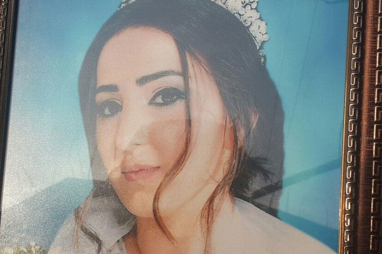 Sumqayıtda 18 yaşlı hamilə qadın evində ölü tapıldı