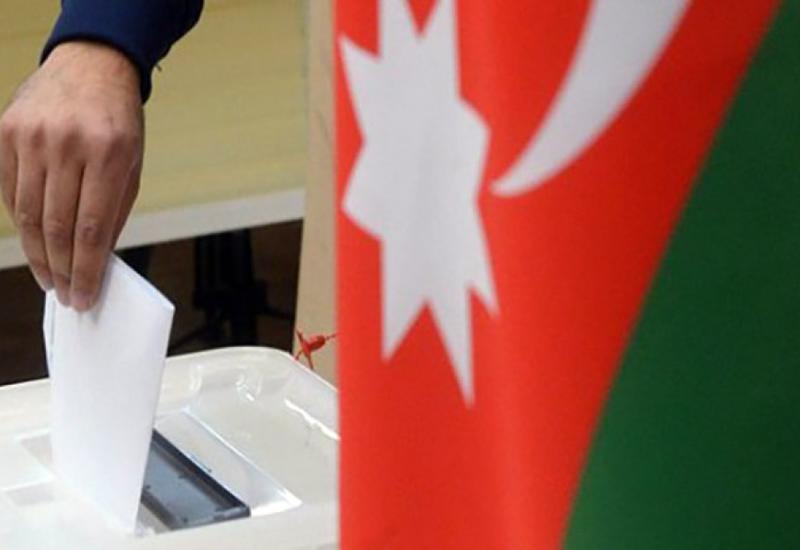 В Азербайджане будут проведены внеочередные президентские выборы