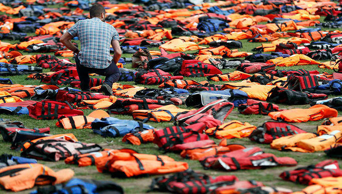 У побережья Испании обнаружили тела 16 мигрантов