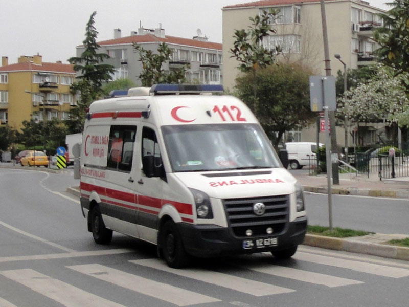 İstanbulda hoteldə yanğın: yaralılar var