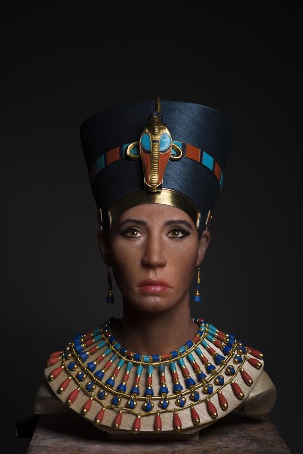 Ученые воссоздали облик матери Тутанхамона