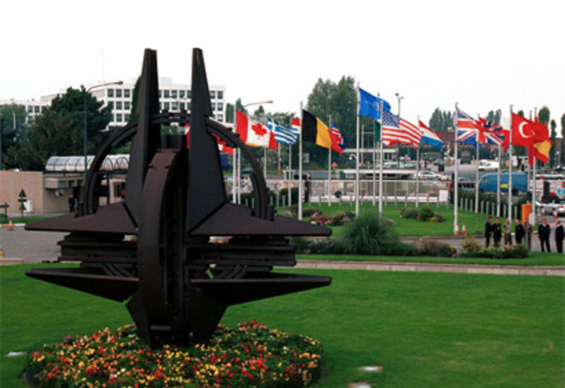 Страны НАТО договорились создать "военный Шенген"