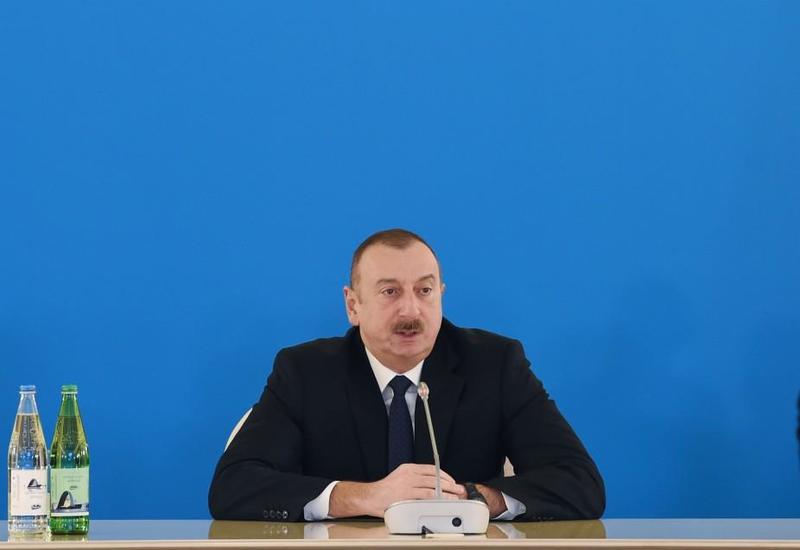 Президент Азербайджана: Баку-Тбилиси-Карс станет очень важным элементом Шелкового пути
