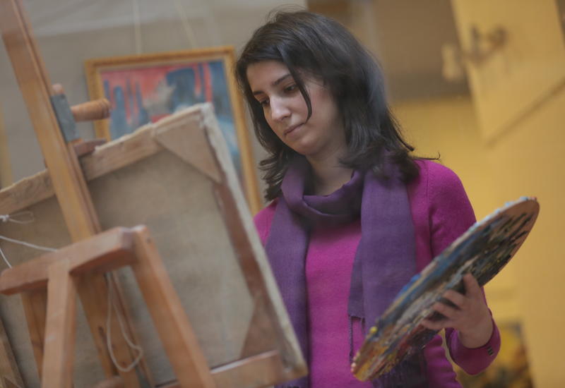 Молодая азербайджанская художница представила свои картины в Вене