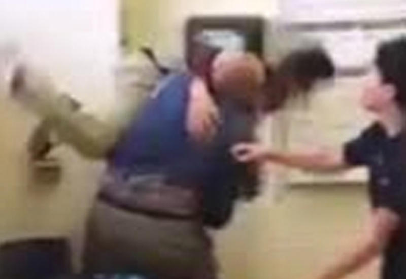 Учитель ударил школьника головой об пол и поплатился за это