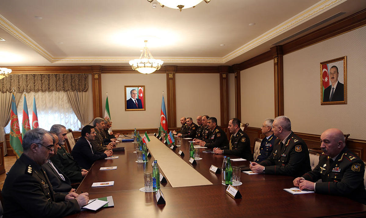 Министр обороны Ирана сделал заявление по Карабаху