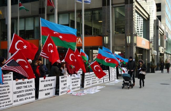 В Чикаго прошла акция протеста в связи с 26-й годовщиной Ходжалинского геноцида