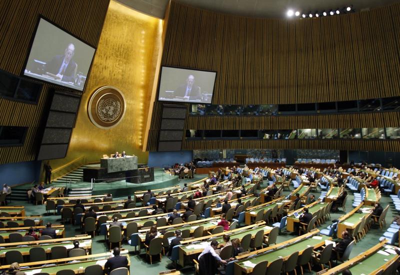 Азербайджанский дипломат посадил на место Налбандяна в ООН
