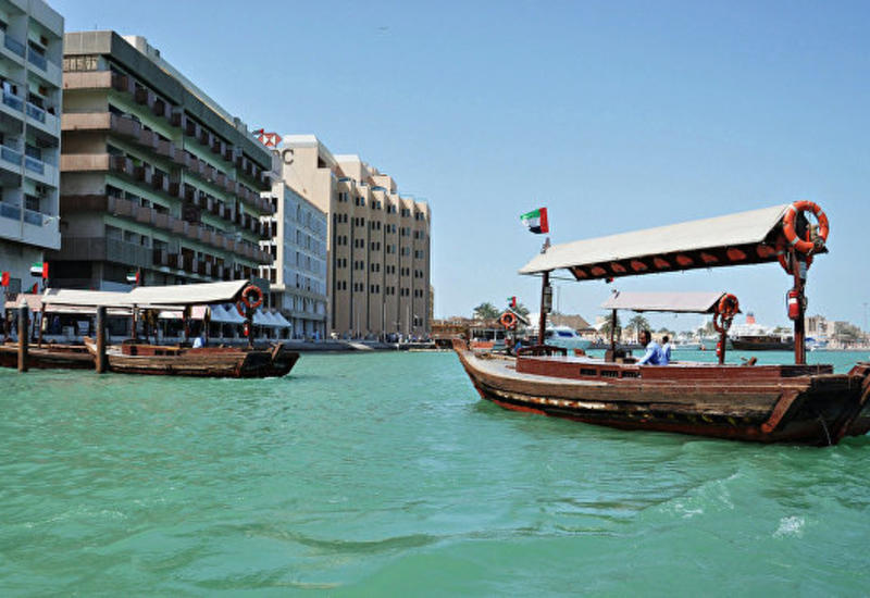 В Дубае появится сеть плавающих магазинов