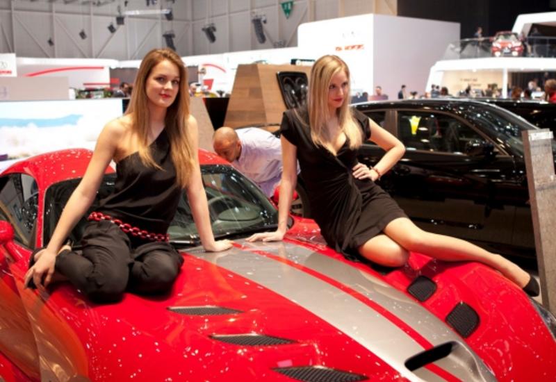 На автосалоне в Женеве отказываются от девушек-моделей