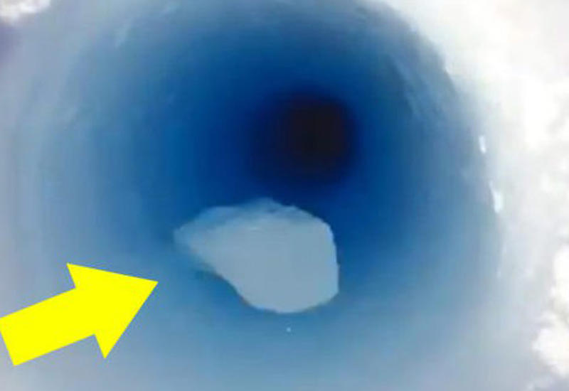 Звук удара льда о дно "колодца" в Антарктиде поразил пользователей Сети
