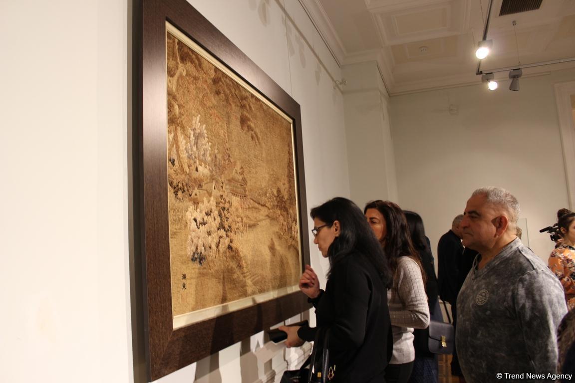 В Баку открылась выставка «Искусство Японии из коллекции Азербайджанского национального музея искусств»
