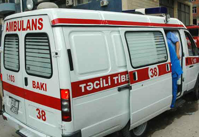 Тяжелое ДТП в Баку, пострадали школьники
