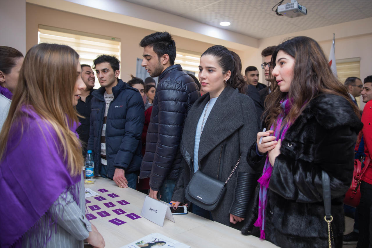 Azercell оказала поддержку студентам Западно-Каспийского Университета
