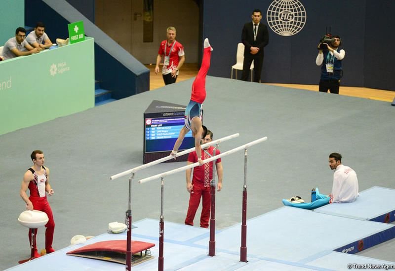 В Баку определились финалисты Кубка мира по спортивной гимнастике в упражнениях на брусьях