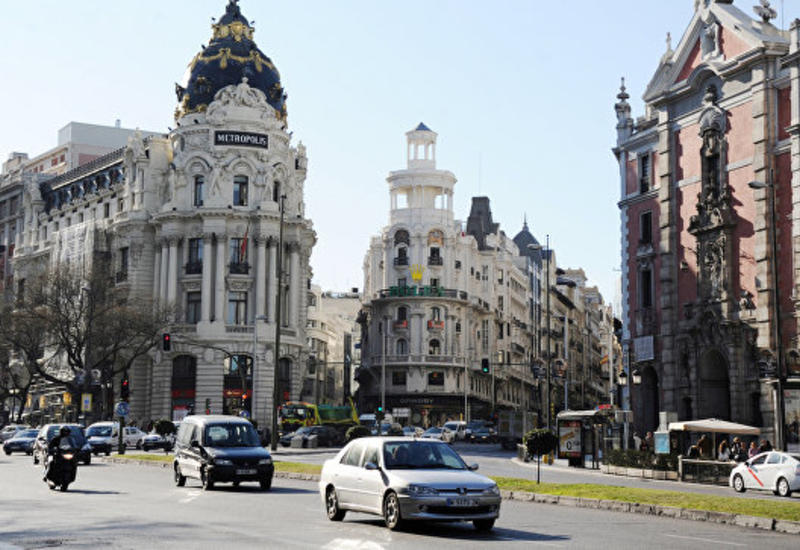 Смерть уличного торговца привела к волне беспорядков в Мадриде