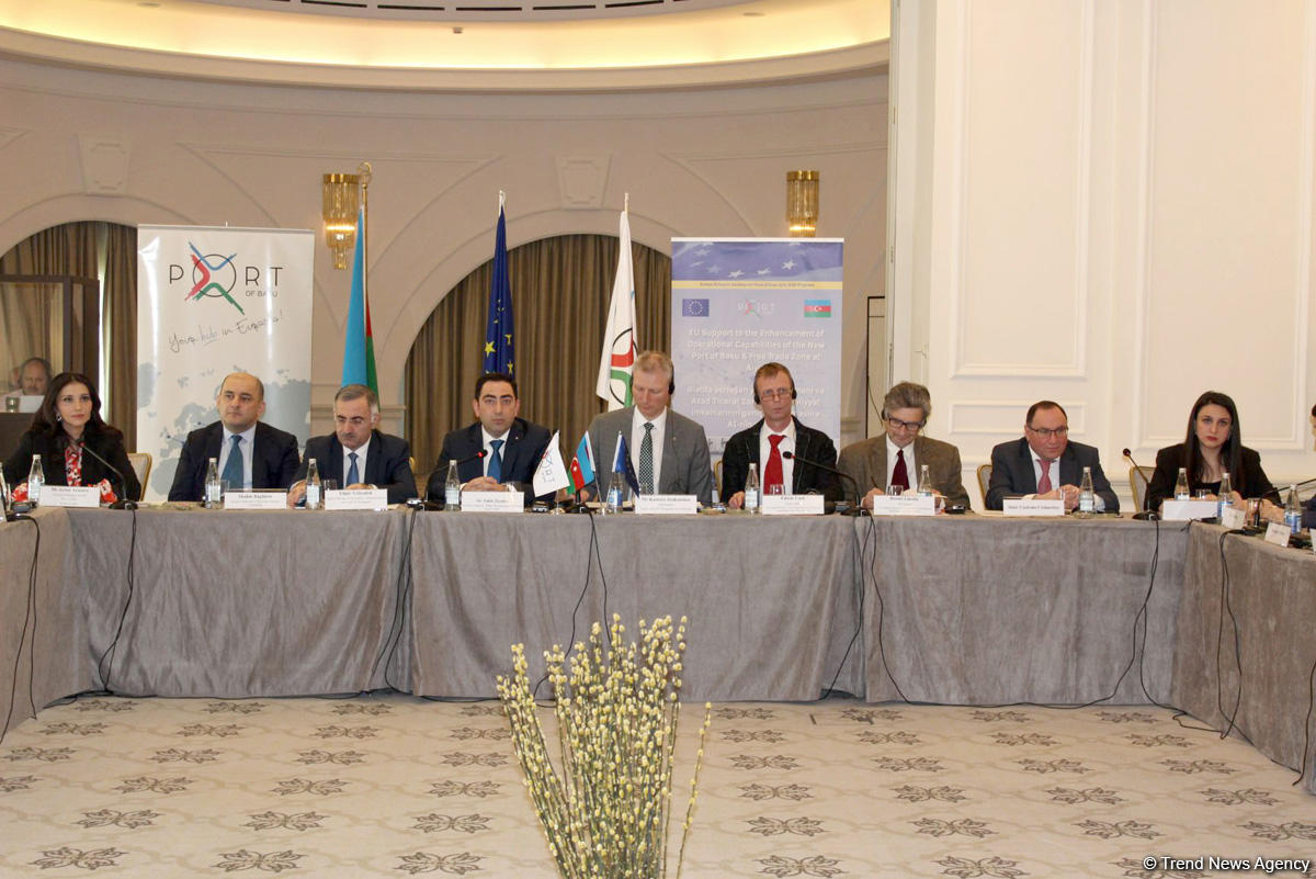 Посол ЕС в Азербайджане о значении Бакинского порта