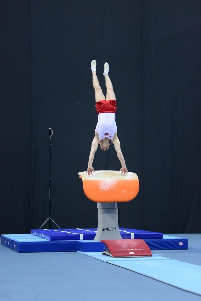 Белорусский гимнаст завоевал "золото" Кубка мира в Баку в опорном прыжке