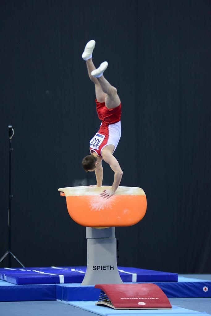Белорусский гимнаст завоевал "золото" Кубка мира в Баку в опорном прыжке