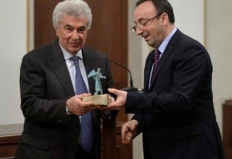 Экс-главу Конституционного суда Армении «заживо похоронили»