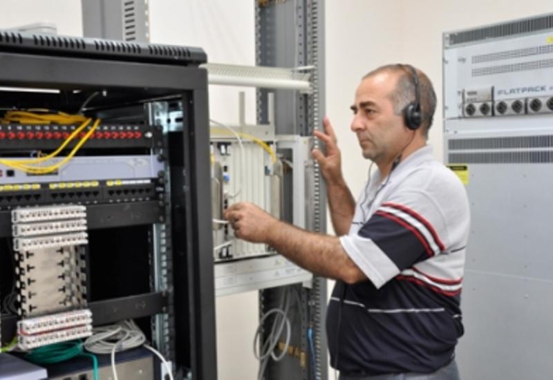Госоператоры связи Азербайджана переходят на усиленный режим работы