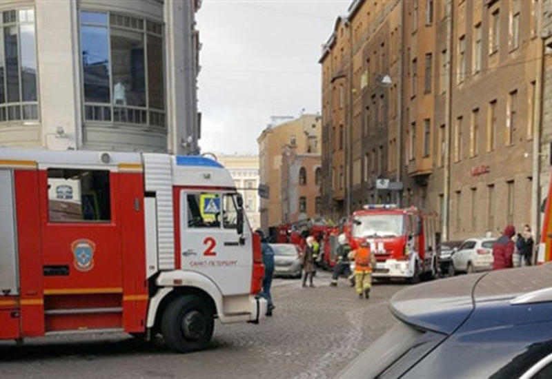 В Петербурге вспыхнул второй сильный пожар за сутки