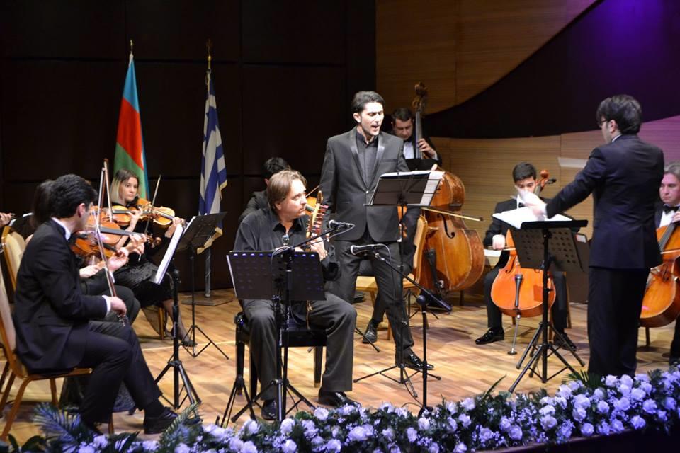 Центр мугама представил грандиозный концерт древнего инструмента лиры
