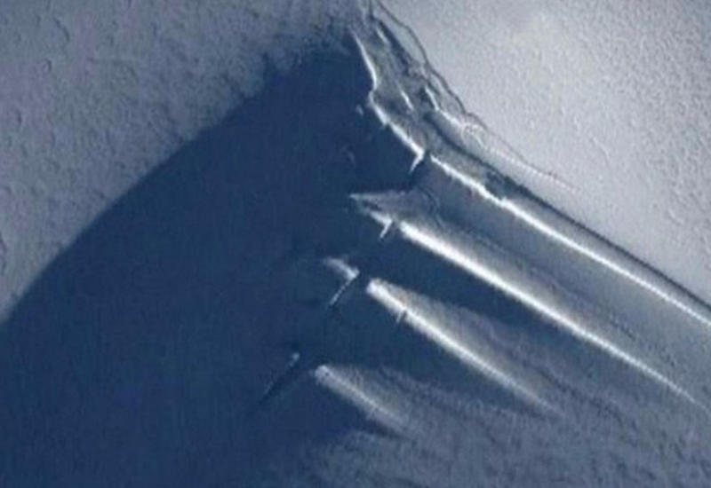 В Антарктиде обнаружена гигантская «антенна»