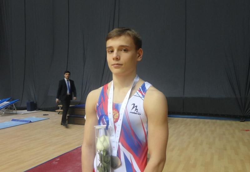 Российский гимнаст: Свою медаль я посвящаю тренеру и маме